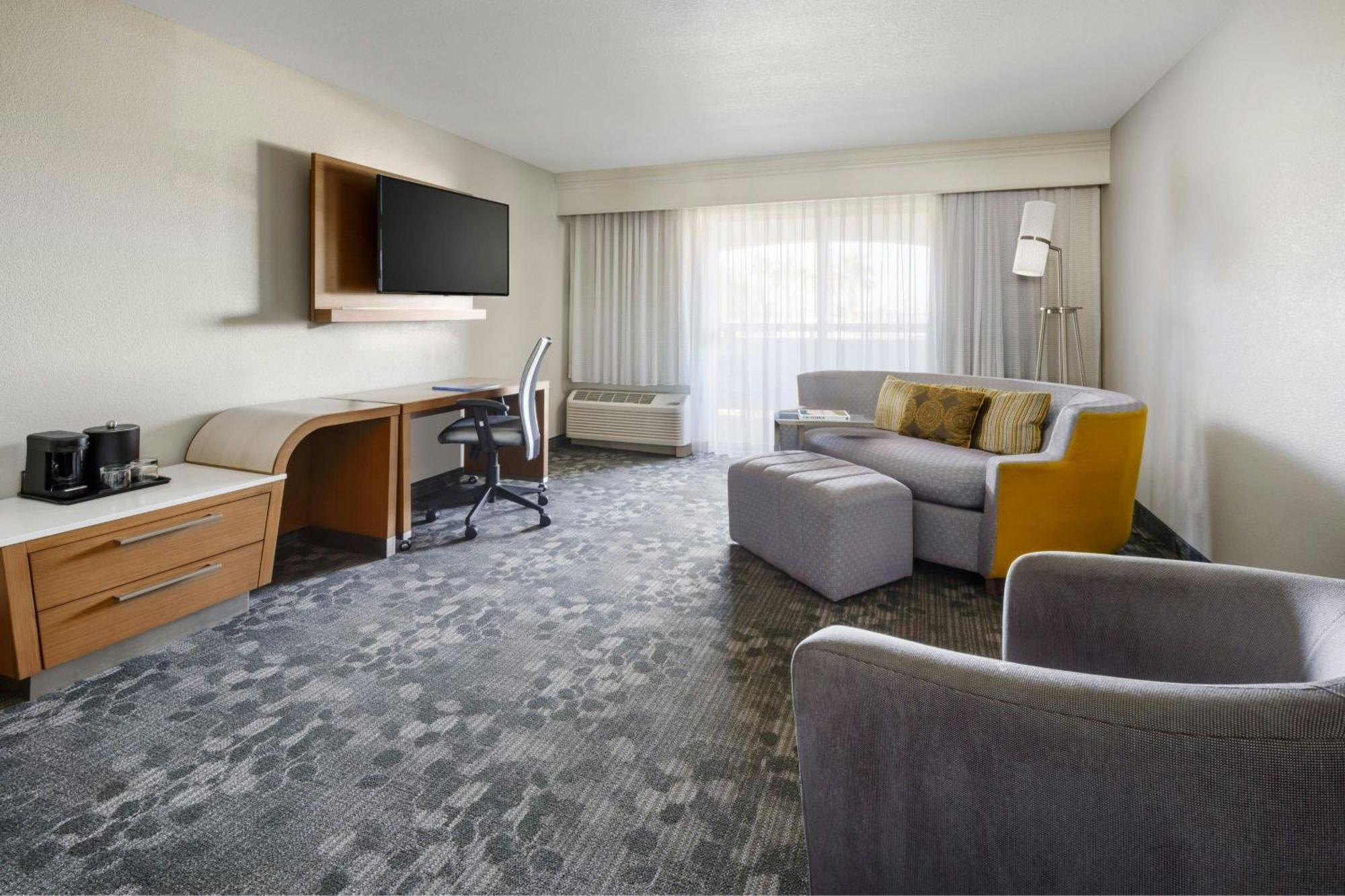 Courtyard By Marriott Palmdale Hotell Eksteriør bilde