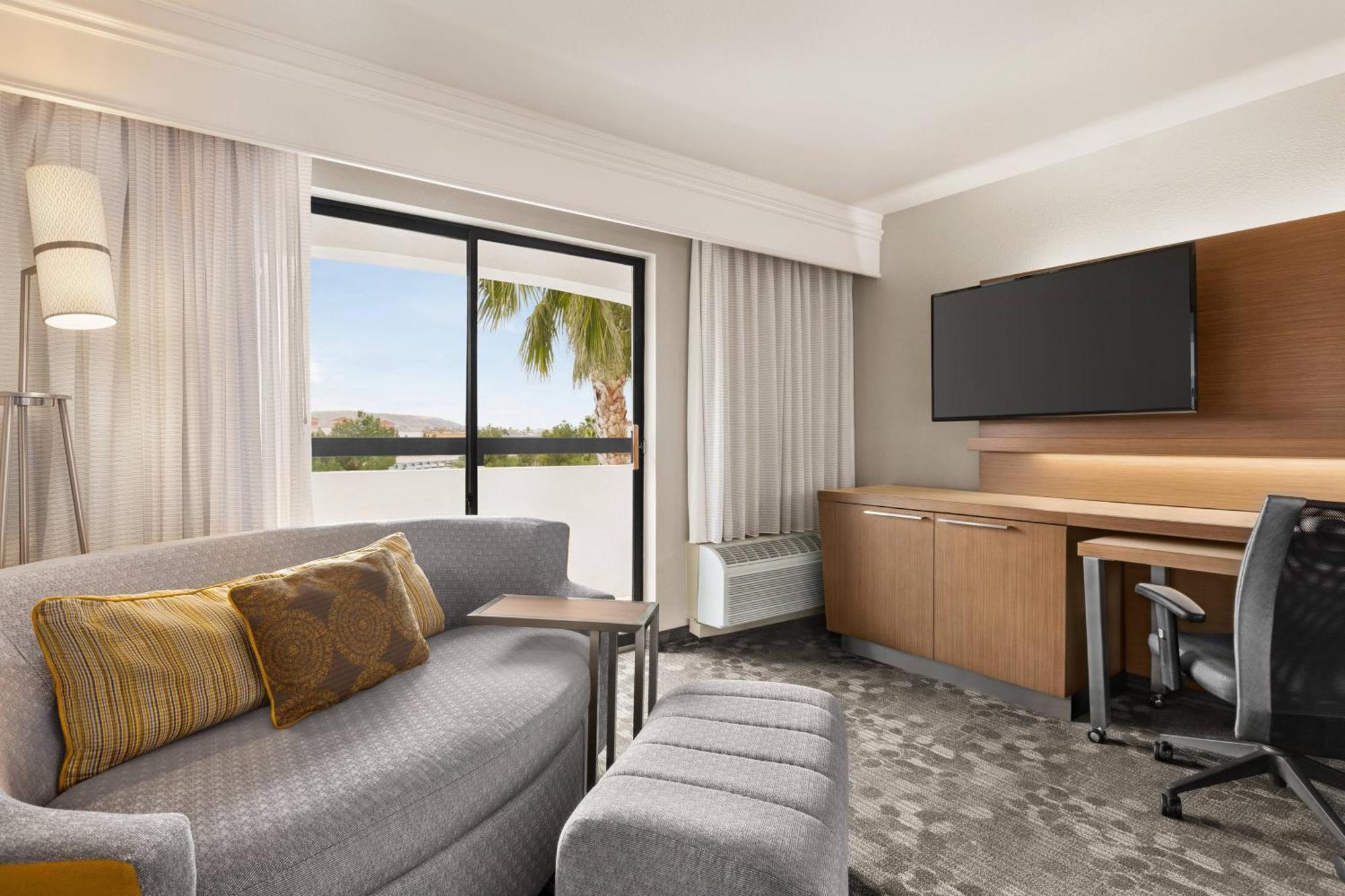 Courtyard By Marriott Palmdale Hotell Eksteriør bilde