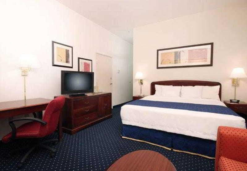 Courtyard By Marriott Palmdale Hotell Eksteriør bilde